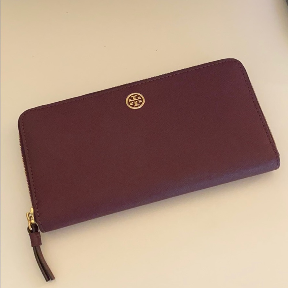 Tory Burch Wallet